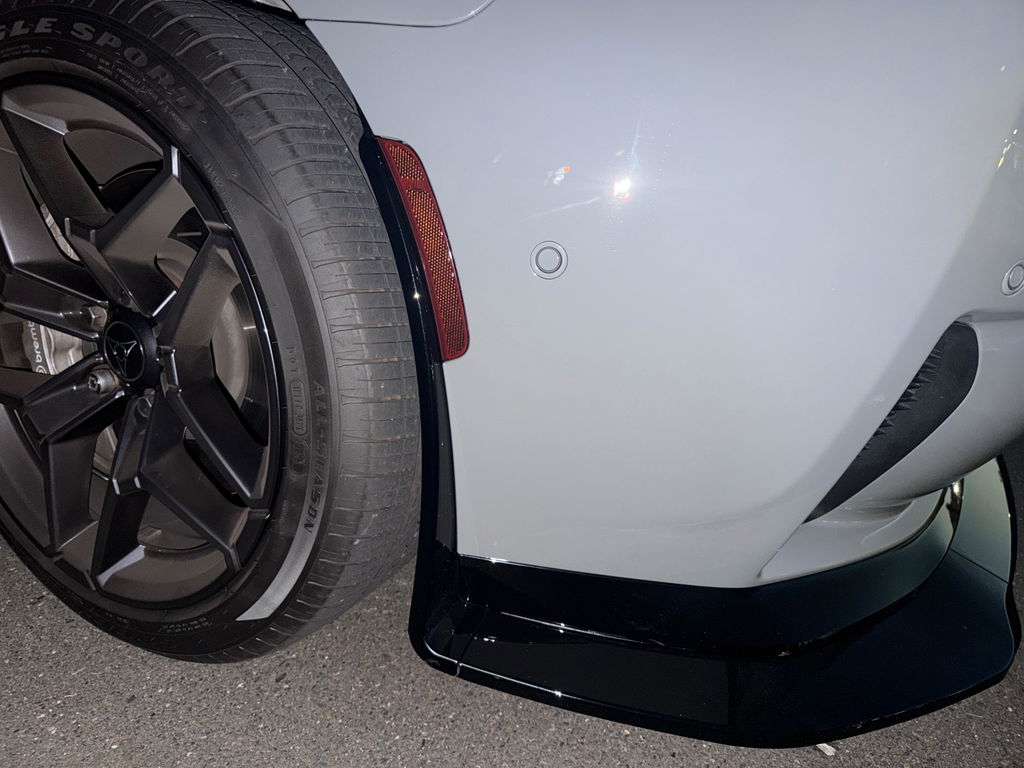 Rear Bumper Side Reflector Pre-cut Overlay Tint for 2025+ Dodge Charger Daytona