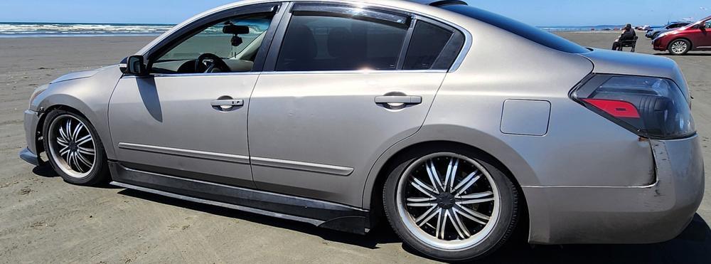 2009-2020年式 日産 370z サイドスカートエクステンション V3
