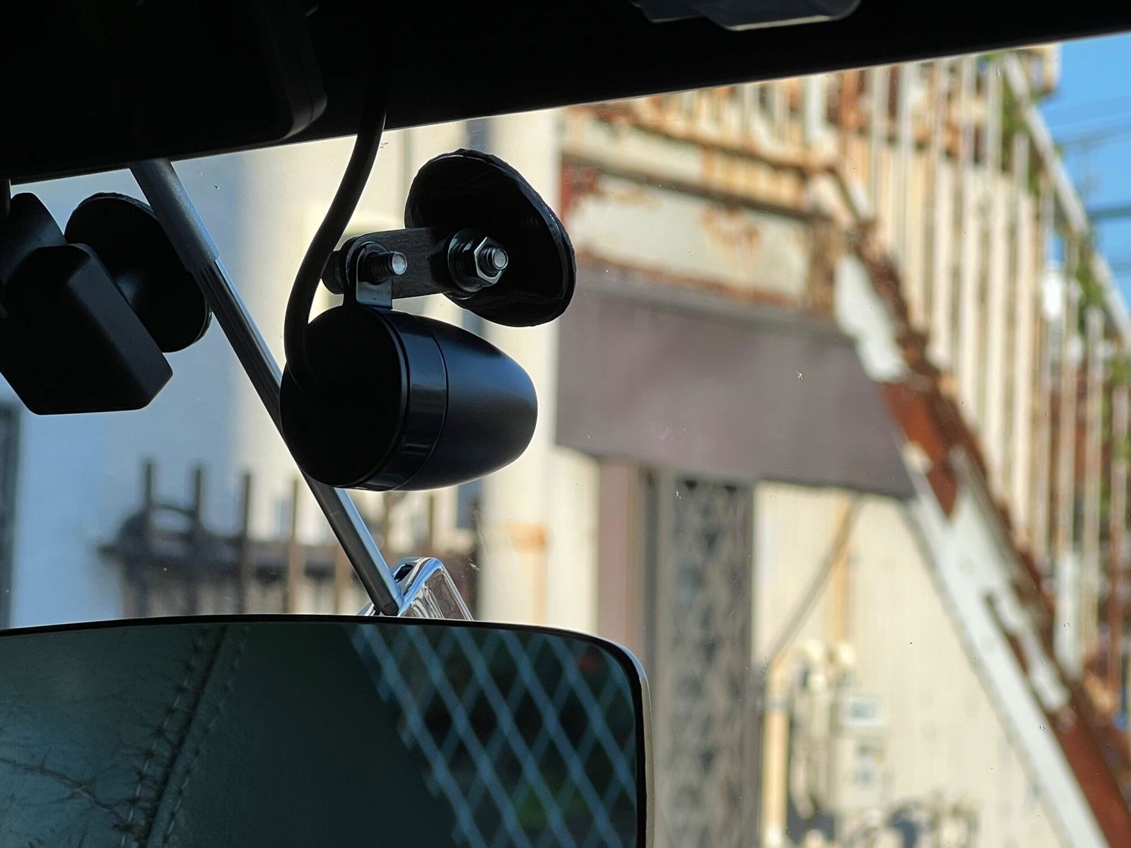 AKEEYO：バイク専用設計 ドライブレコーダー 前後カメラ WiFi機能 全体