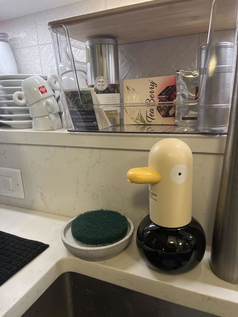 Automatic Induction Foam Soap Dispenser Contactless Duck Shape Soap Dispenser 400ml High-Precision Sensor Soap Dispenser