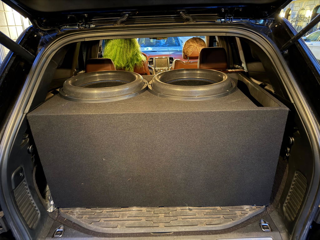 XMAXXX Monster 18″ Subwoofer 4000W RMS Car Audio DVC 1/2 Ohm