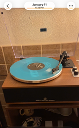 Angels Horn H019 Hi-Fi Bluetooth Turntable with Built-in Speakers vintage record player
