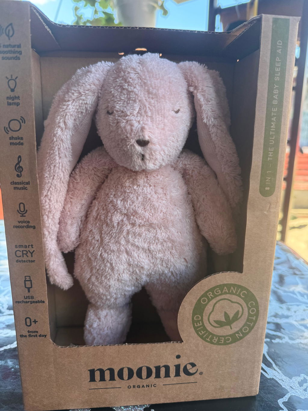 Iepuras Bebe Jucarie Muzicala cu Lampa de Veghe Incorporata Bumbac Organic Rose Natur Moonie 2.0
