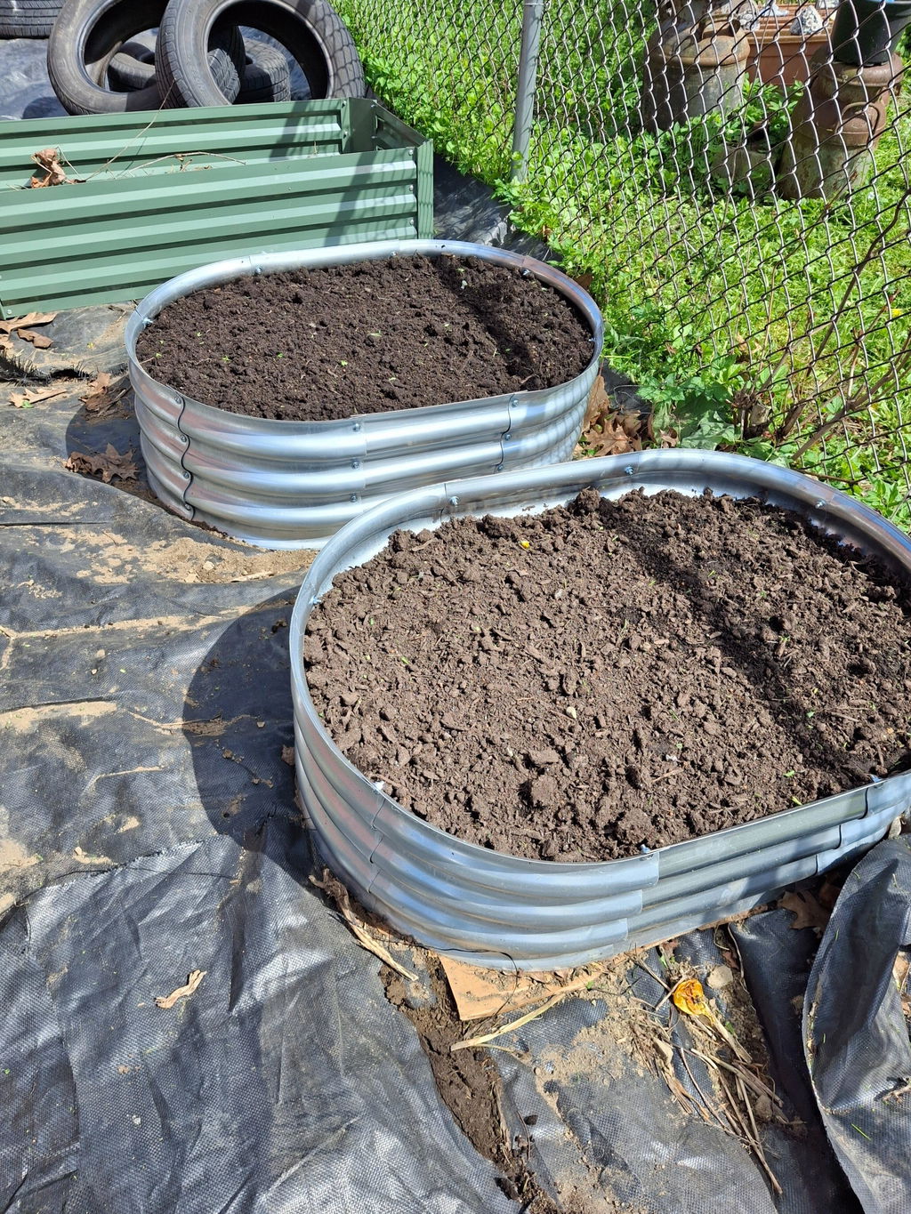 11" Tall Galvanized Raised Garden Bed Kit - 35"x24"