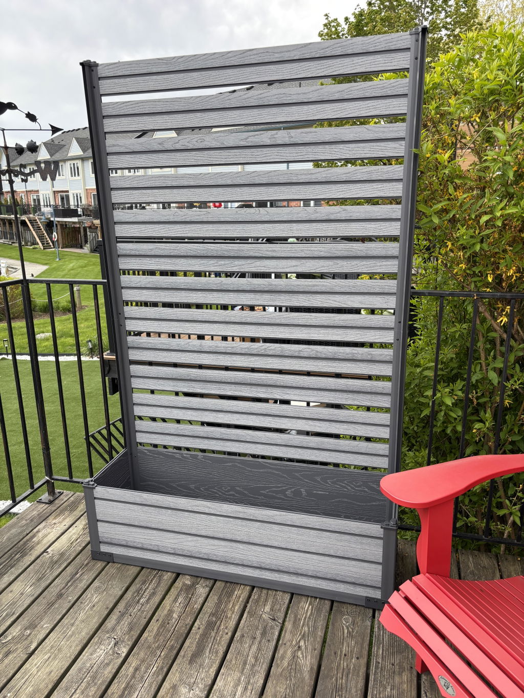 Patio Privacy Screen with Planter Box for Climbing Plants