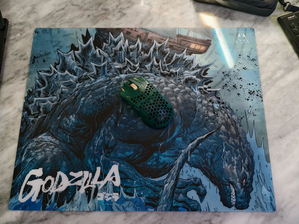 GODZILLA 2.0 - LUNAR SPEED Glass Pad