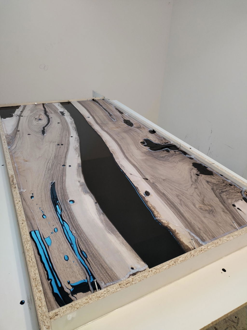 Artline Epoxy Resin