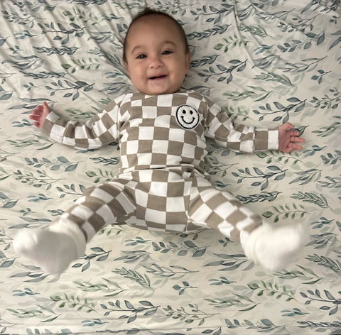 LPK Checkered Smiley Lounge Set - Latte