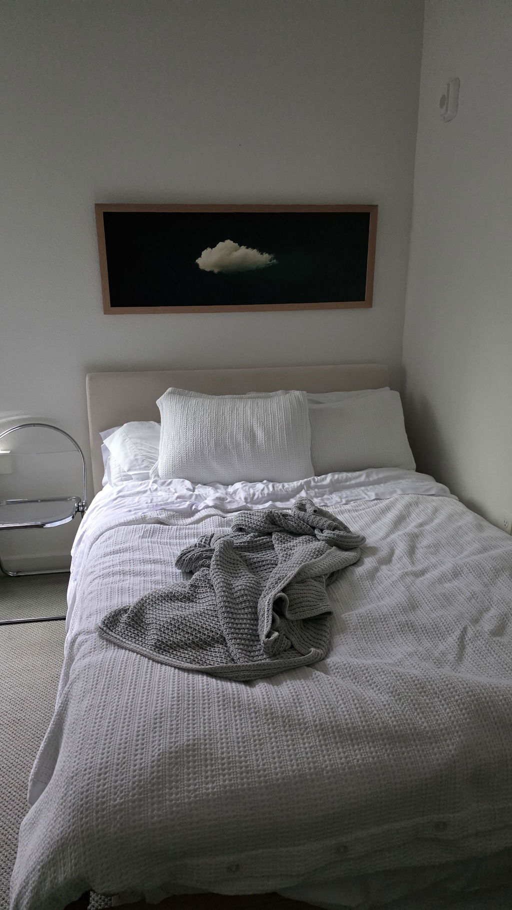 Above Bed Wall Decor - Floating Cloud Minimalist Horizontal Wall Art Green