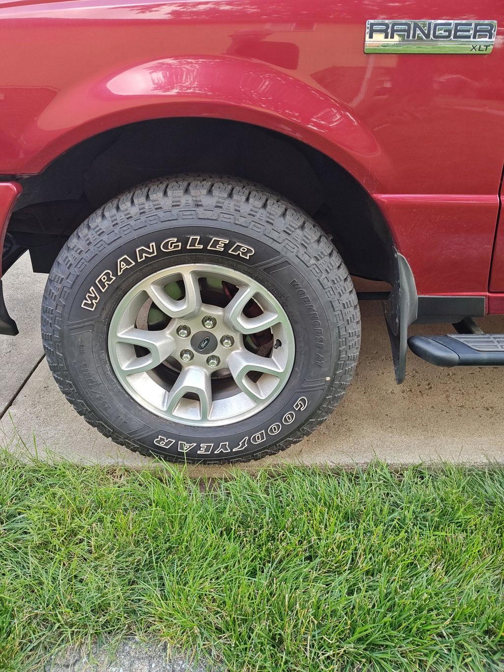2007 Ford Ranger 16" OEM Wheel Rim W3667MS