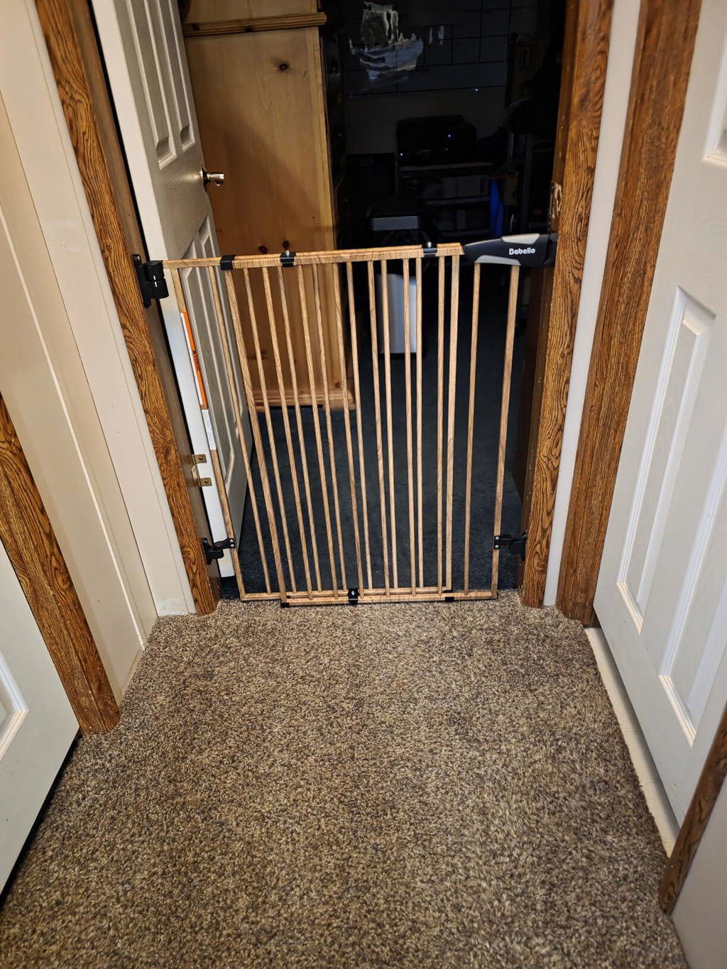 Boundless B17 Wood Pattern | Safety Baby Gate for Stairs