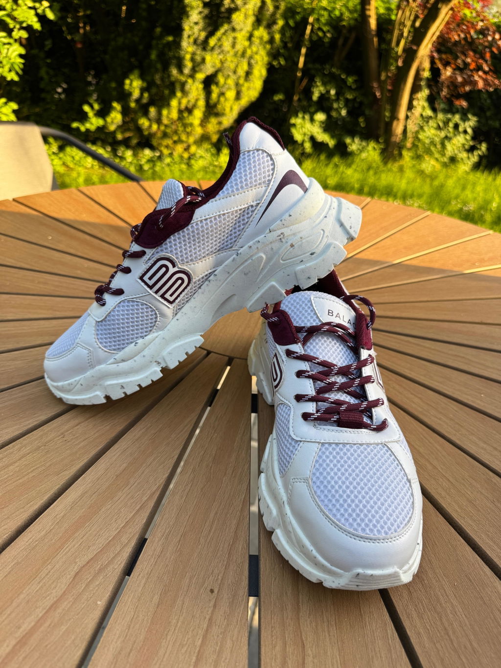 FELT BURGUNDY