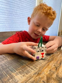 Bot In A Box Craft Robot Activity | Stocking Stuffer | Party Favor | Valentine | Easter Bunny | Pack of 12-32 | Ages 6+
