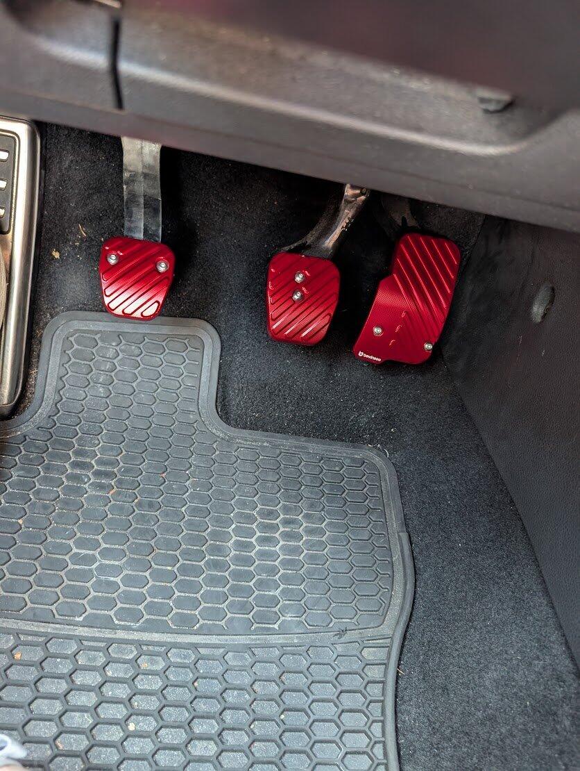 Aluminum Heel / Toe Accelerator Extension Pedal For VW MQB/MQB EVO Golf GTI MK7 MK8 Manual Transmission LHD