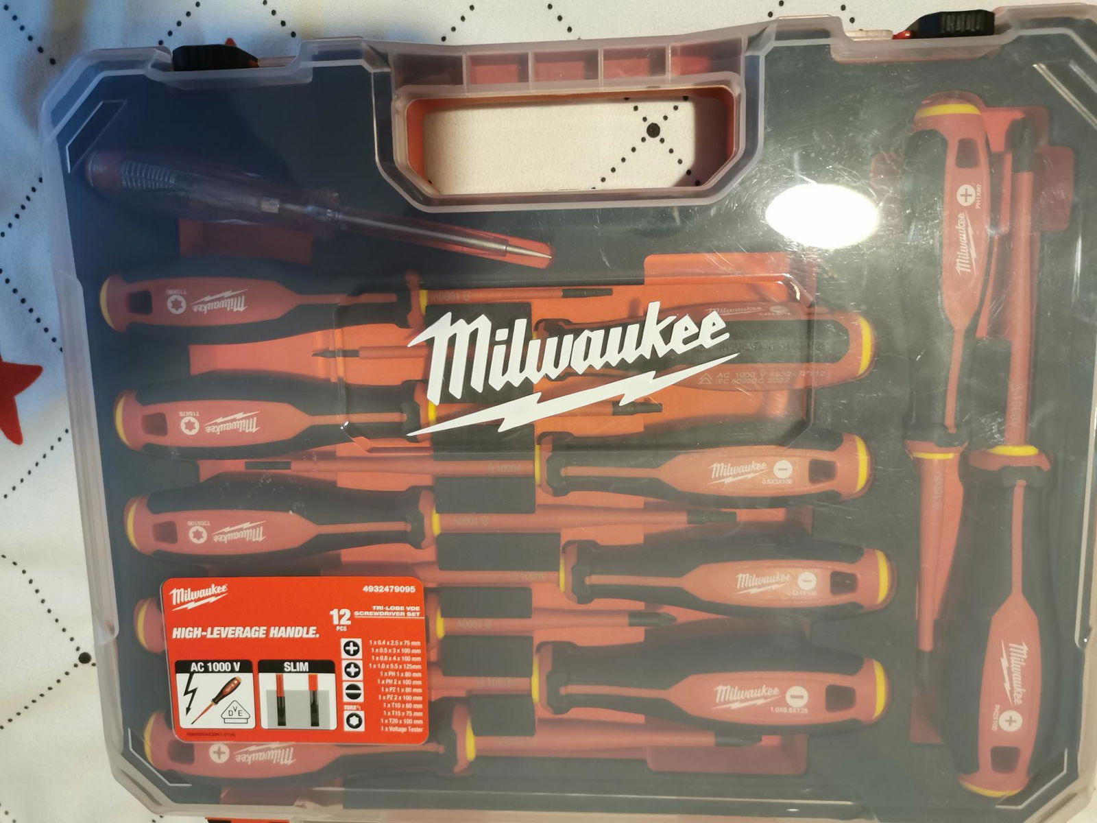 Set șurubelnițe Tri-Lobe VDE Milwaukee - 12 bucăți (SL2,5 / SL3 / SL4