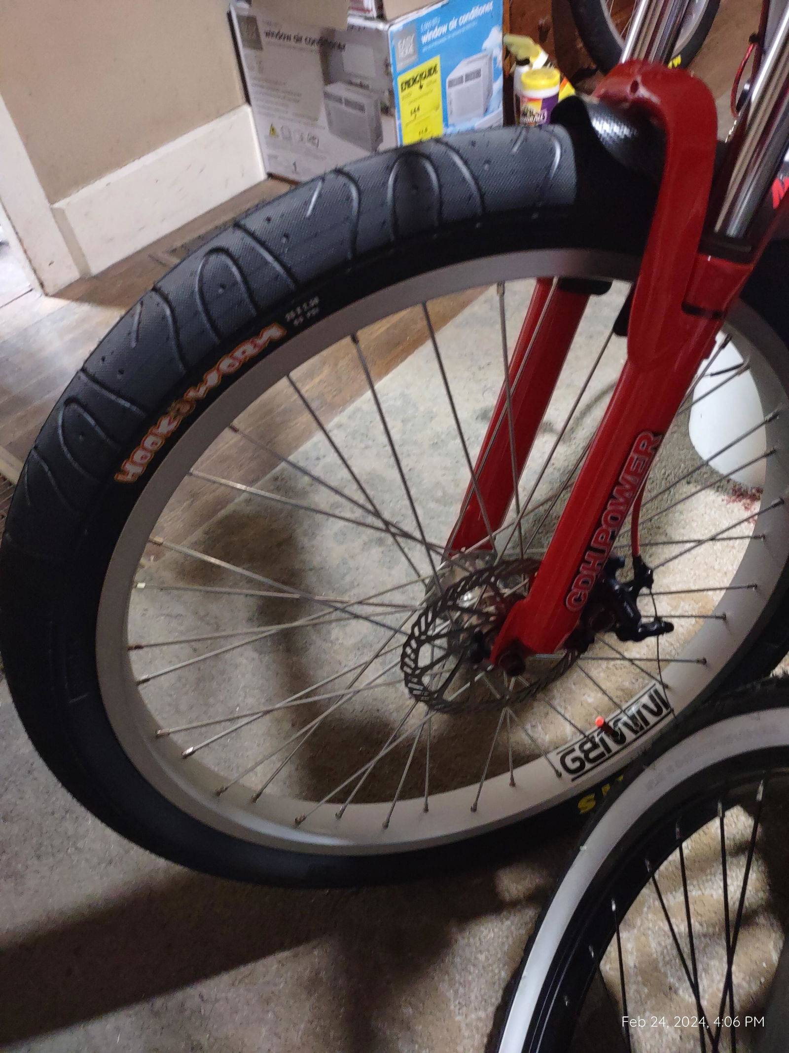 Maxxis Hookworm 26 x 2.5 Inch