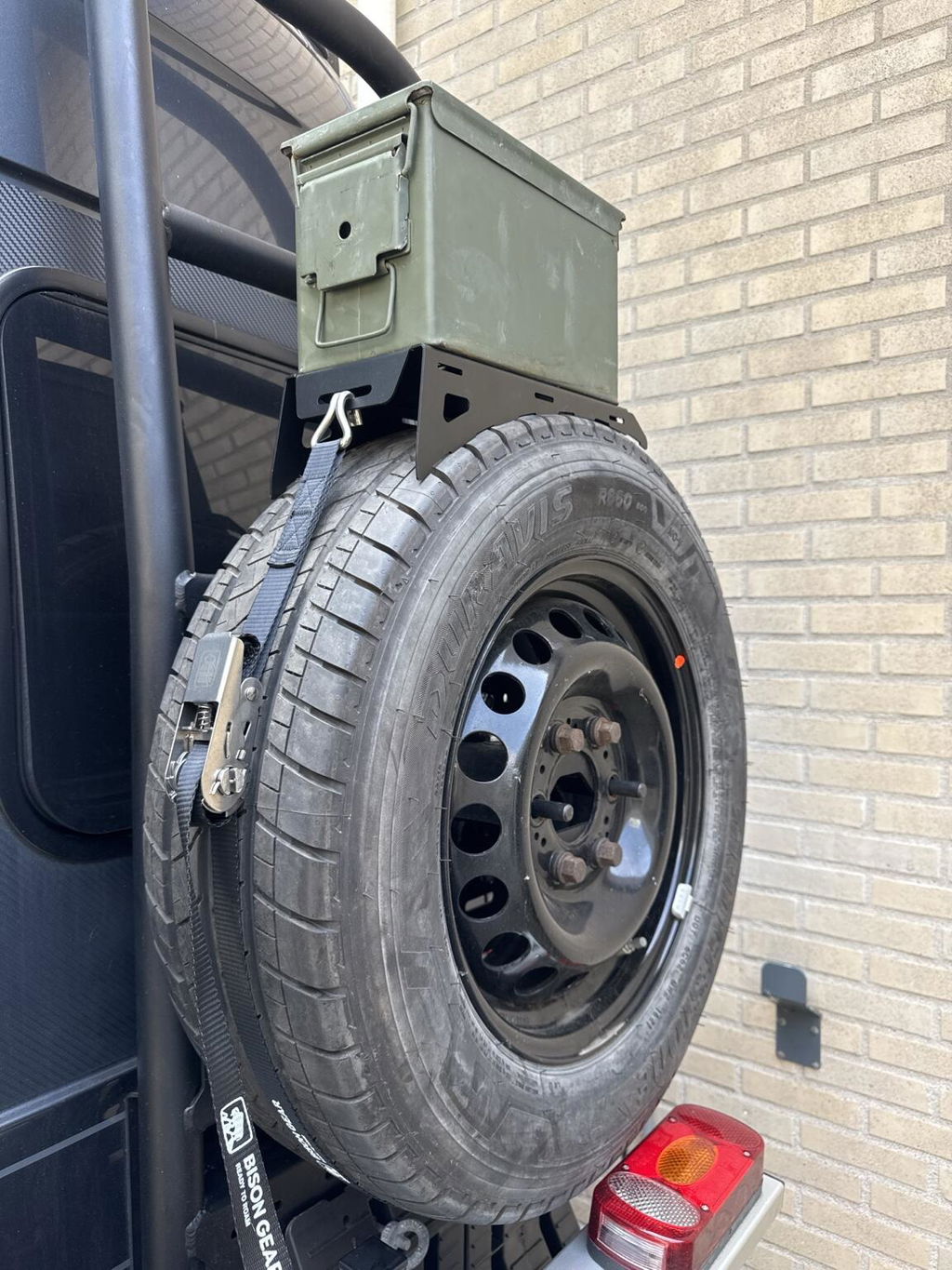 SET: Universal Wheel Mount + NEW Strap