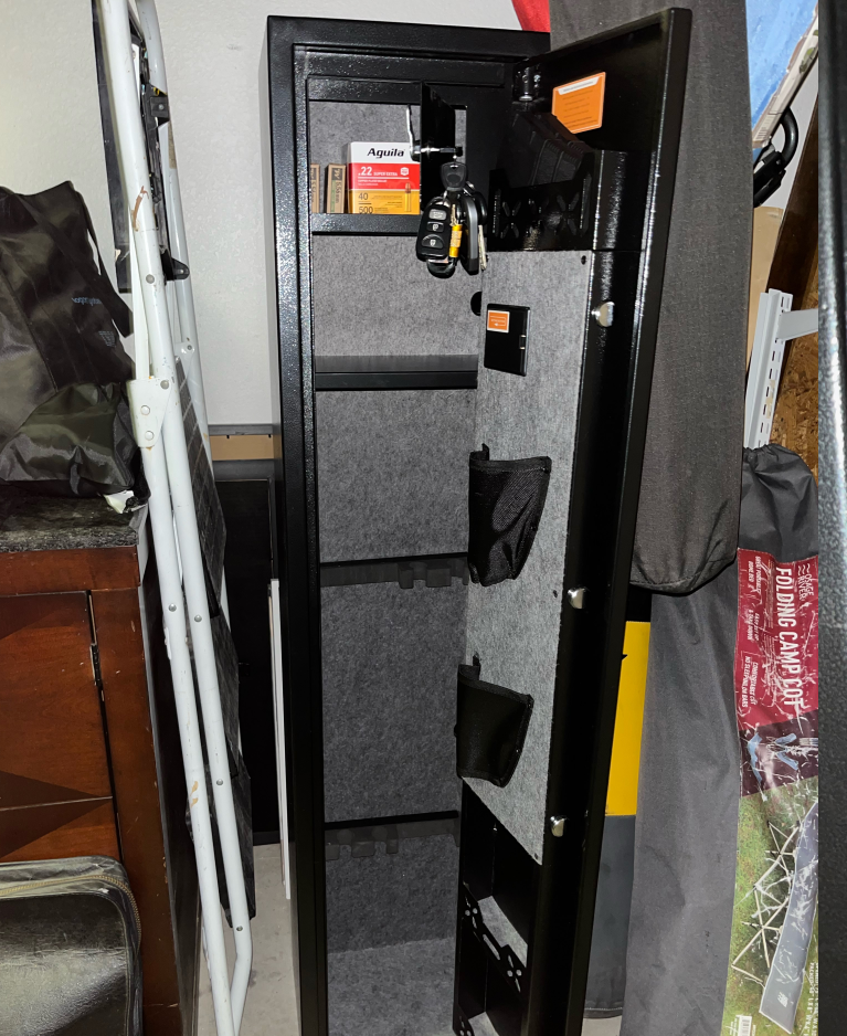 SF0104 Rifle Safe, 5 Long Gun Cabinet with Fingerprints