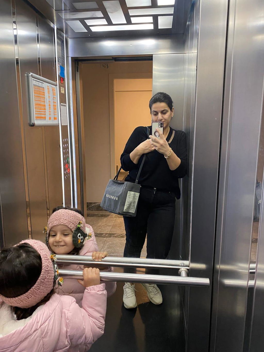 Yasemin K.