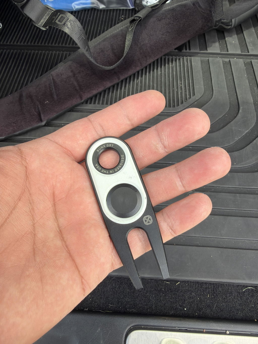 DRT® - DIVOT REPAIR TOOL