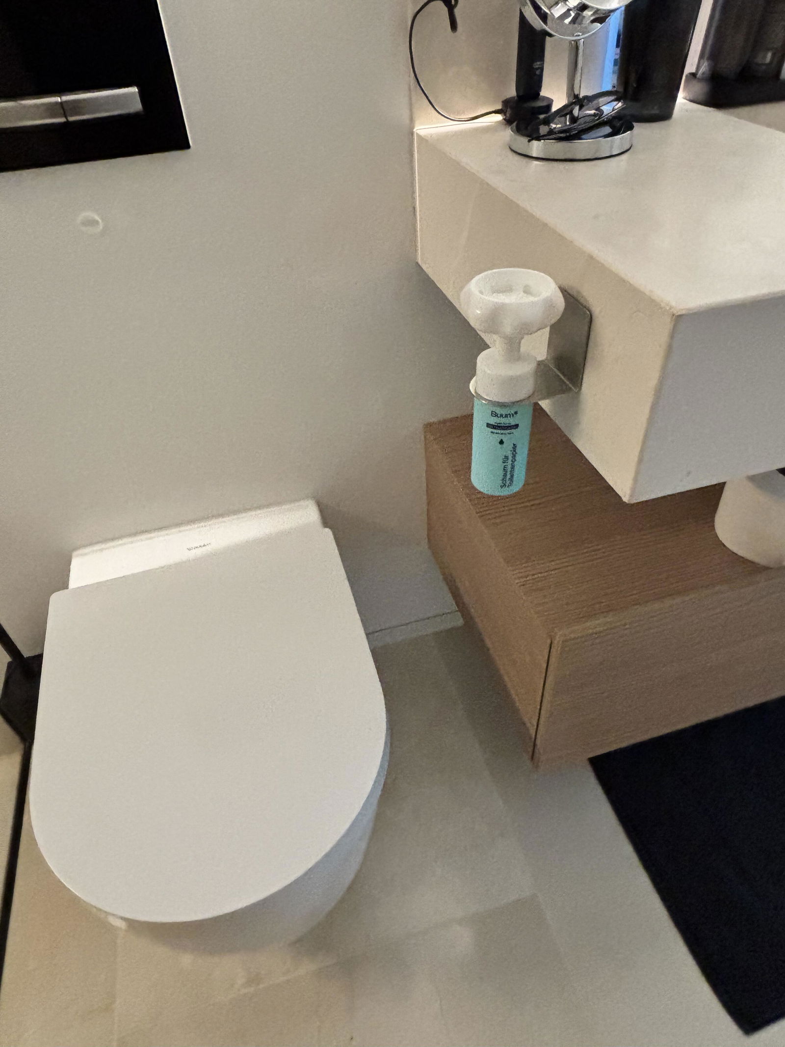 Kundenfoto von Ansgar: Buum Spender im Badezimmer