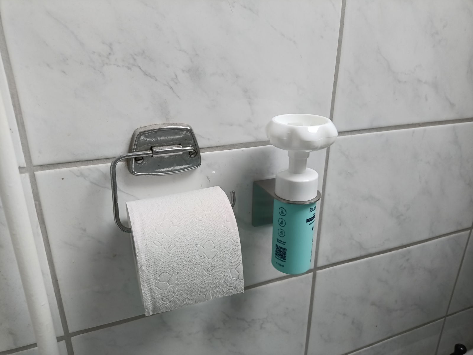 Kundenfoto von Matthias: Buum Spender an der Wand