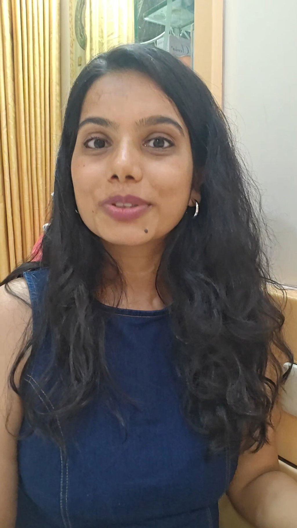 Babita Manoj Parmar - Vocal, Harmonium, Keyboard