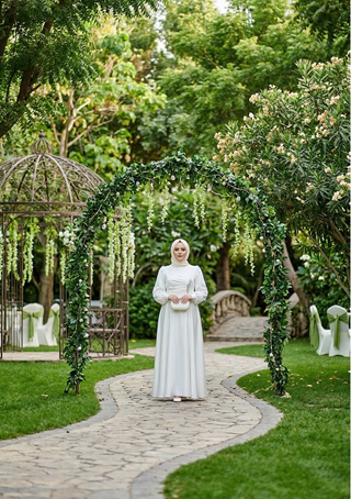 Modest Bridal Gown Simple Muslim Wedding Dress No Slit Long Sleeve