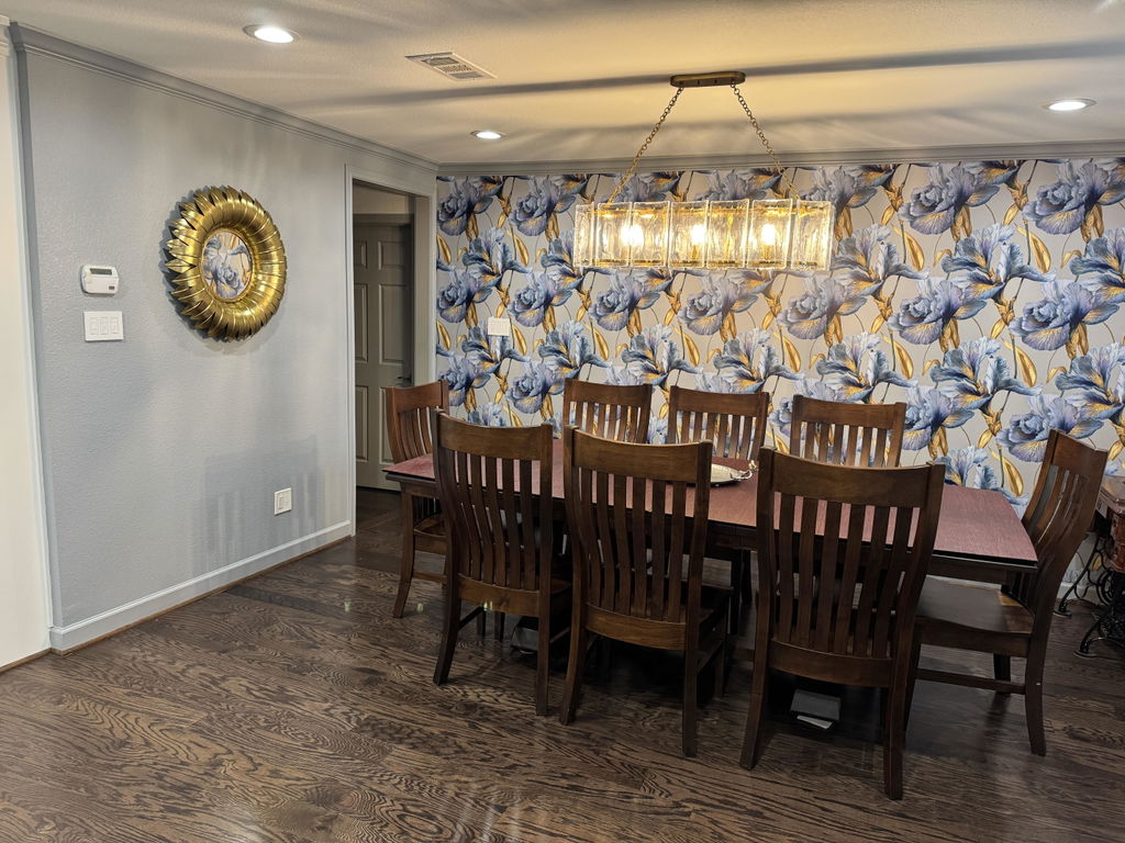 Customer photo — Celestine Gilded Iris Wallpaper