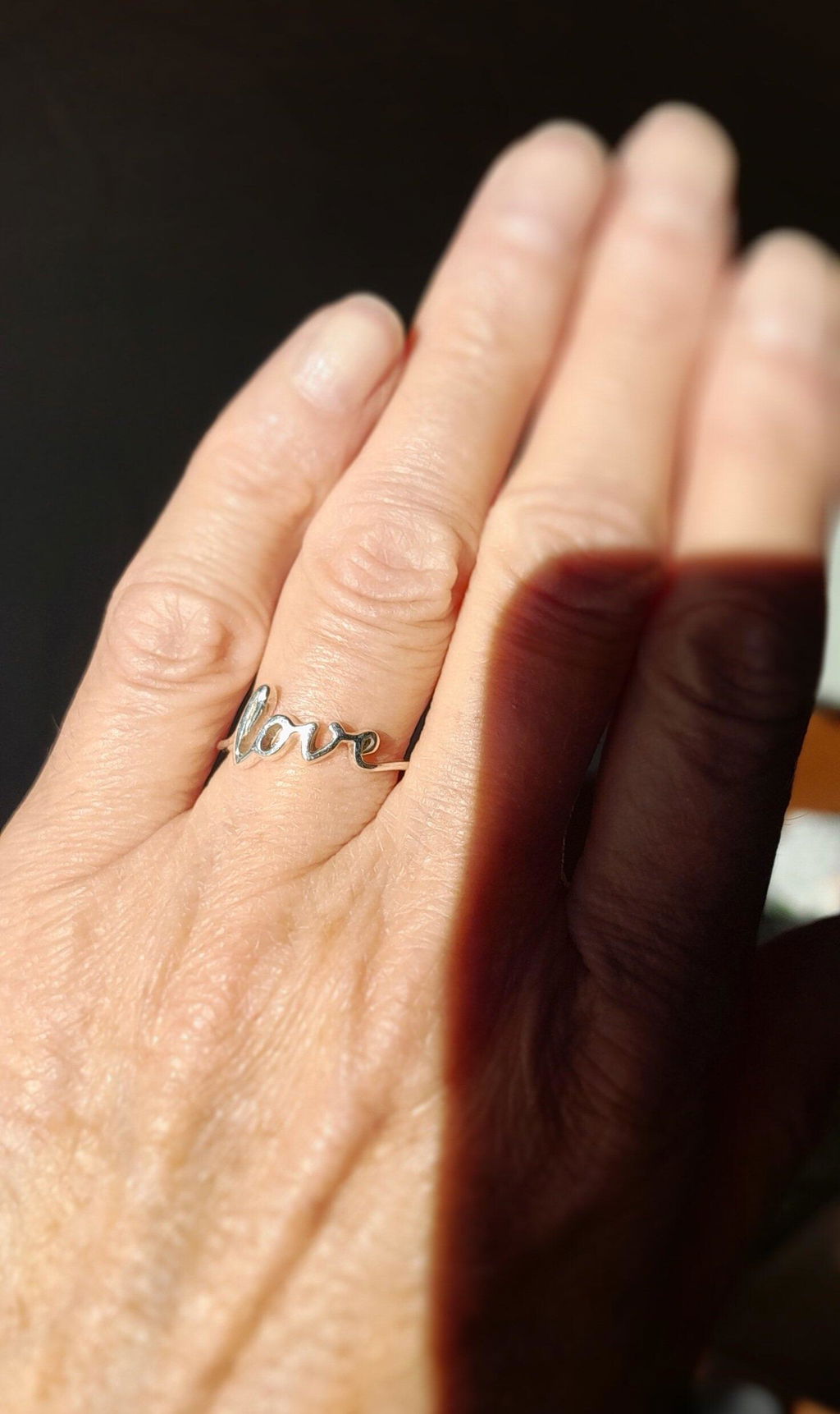 LOVE Ring - Silberring & Goldring mit LOVE Schriftzug