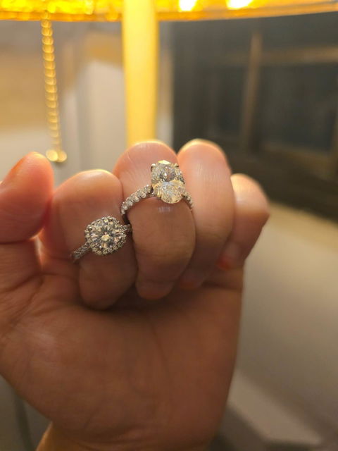 Vita Oval Solitaire Ring 3.0ct. (3.4 ctw)