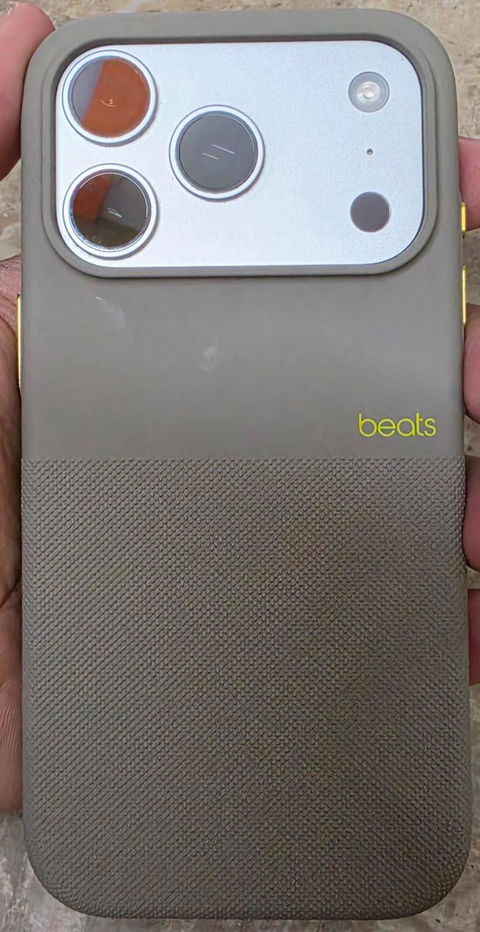Beats Rugged Case for iPhone 17 Pro & iPhone 17 Pro Max – MagSafe Protective Cover