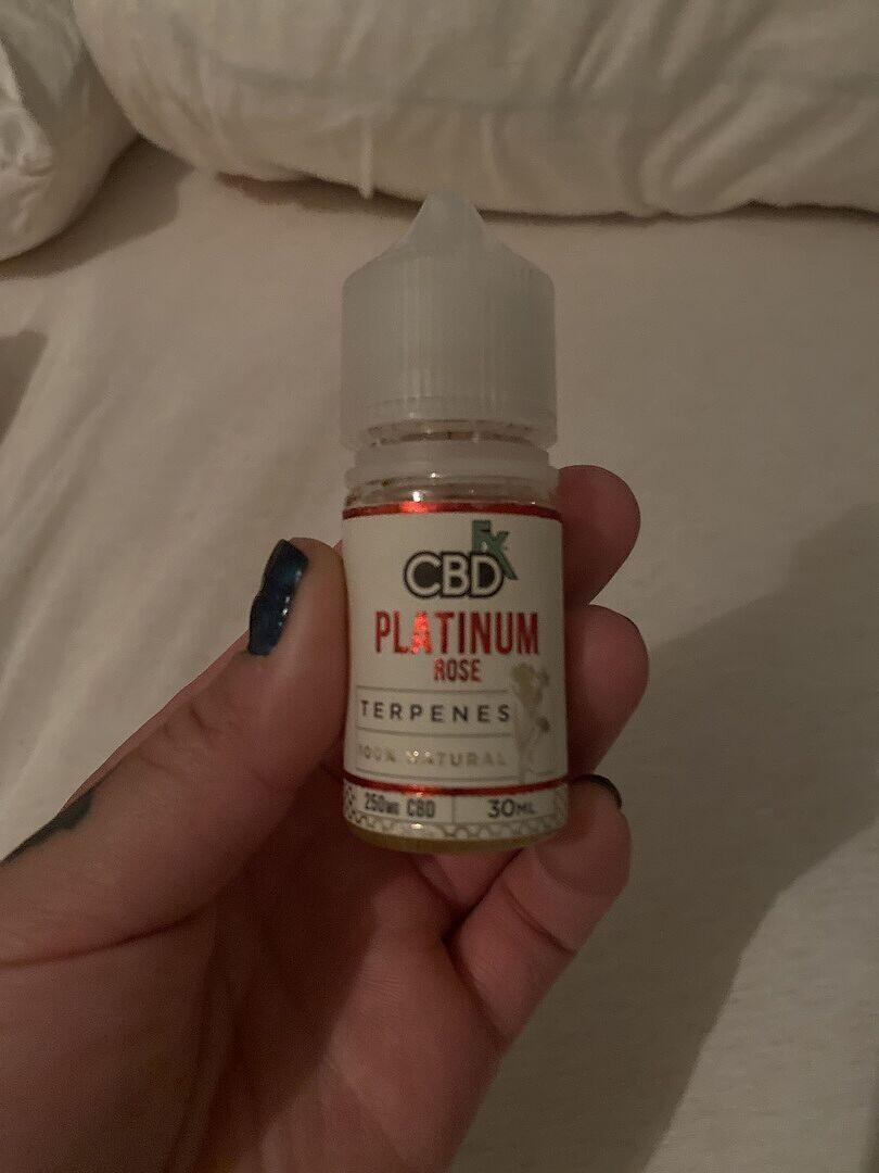 CBD + Delta-9 THC Vape Juice: Wedding Cake - Hybrid - CBDfx.com