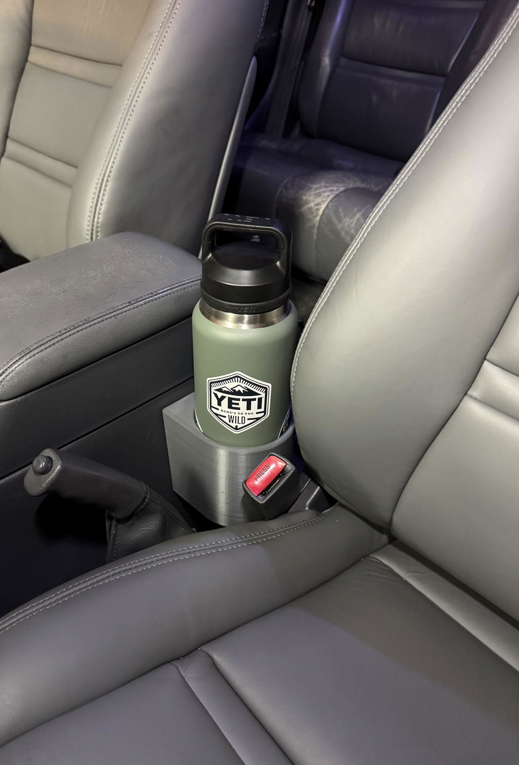 80 Series Landcruiser 1L YETI/ Frank Green Factory Cupholder Replacement
