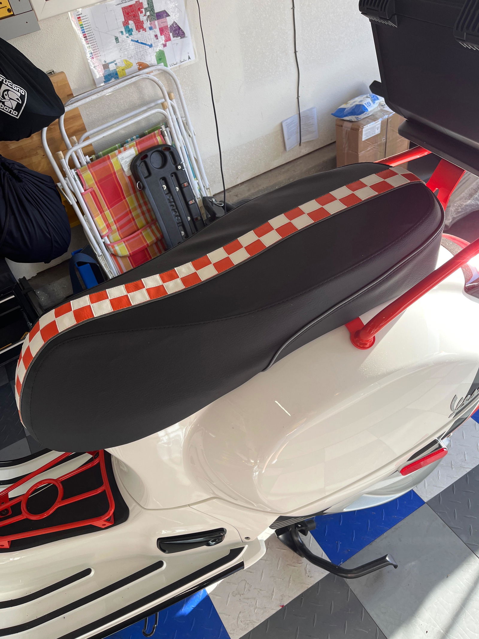 Vespa GTS 250 300 Checkers Seat Cover – Cheeky Seats Scooter Seat
