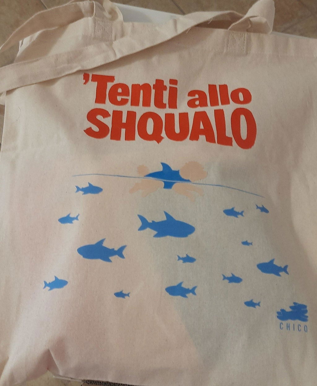 Borsa Tote - 'Tenti allo SHQUALO