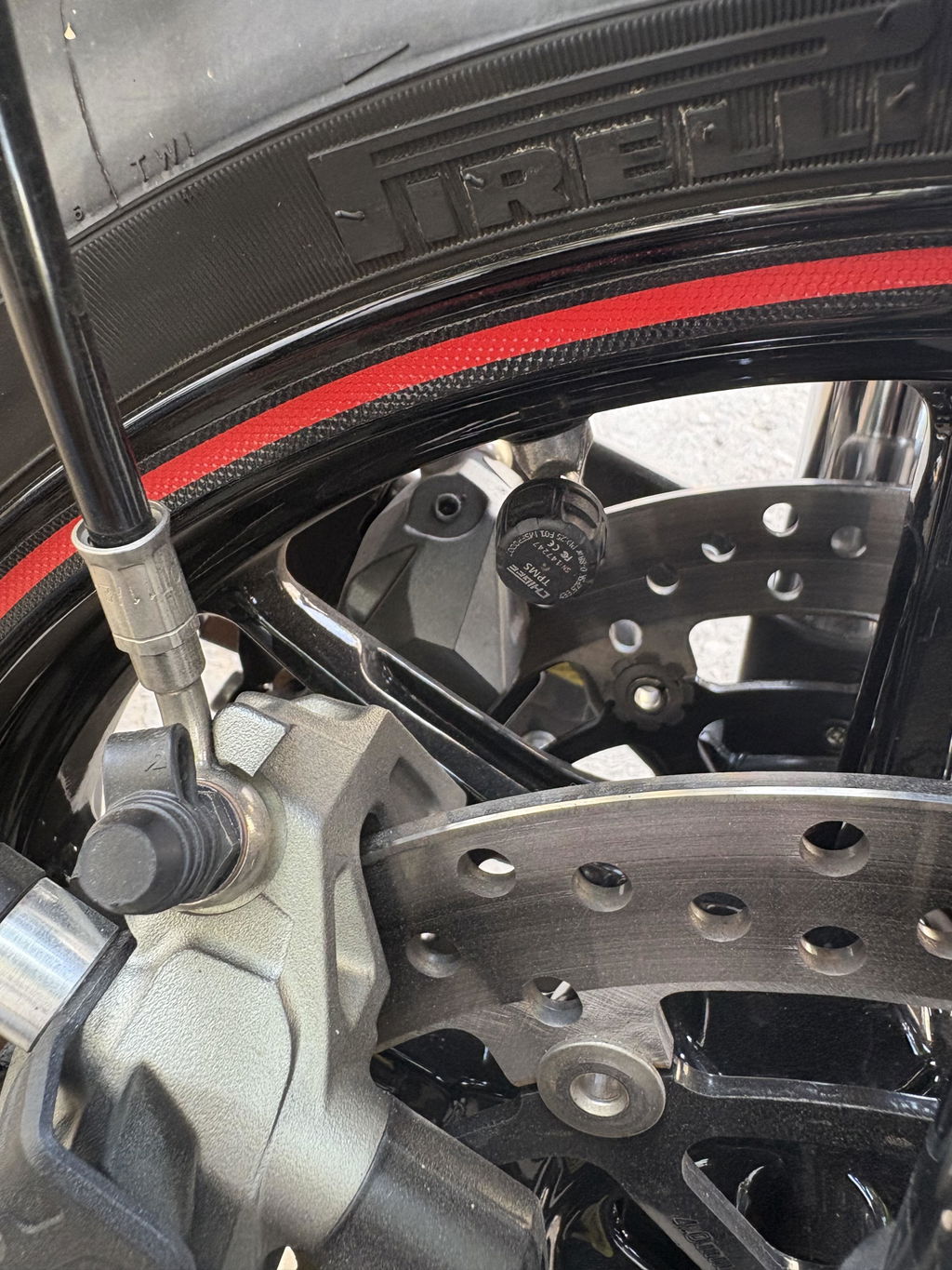 バイク用CHIGEE外部タイヤ空気圧センサー