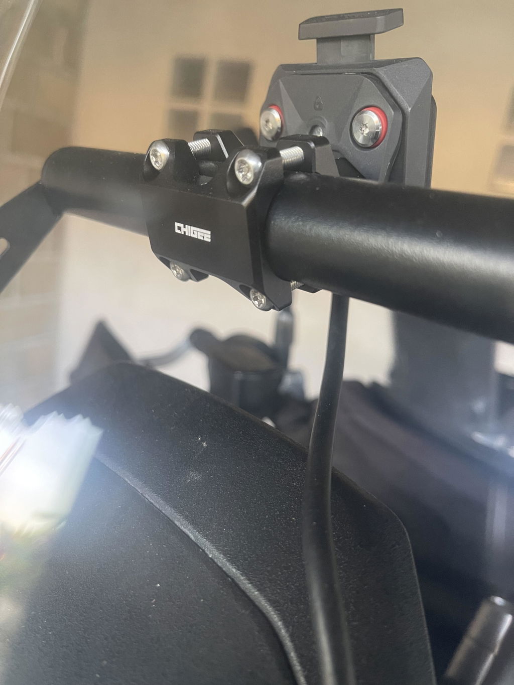 Suporte de Barra Transversal CHIGEE Φ22mm para Motos ADV