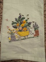 The Gardening Bee Embroidery Kit