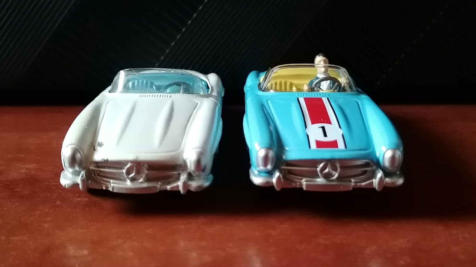 303S - Mercedes-Benz 300 SL Open Roadster – Corgi Model Club
