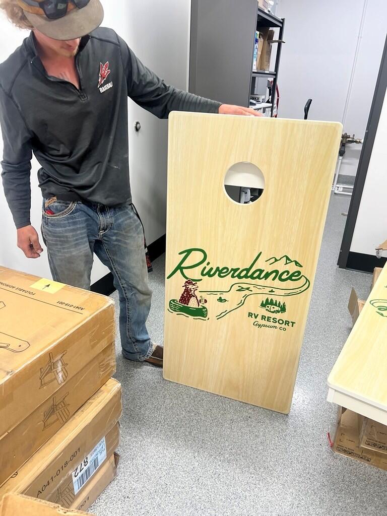 Elite Cornhole Scoreboard | 5.5 ft. – CornholeAce