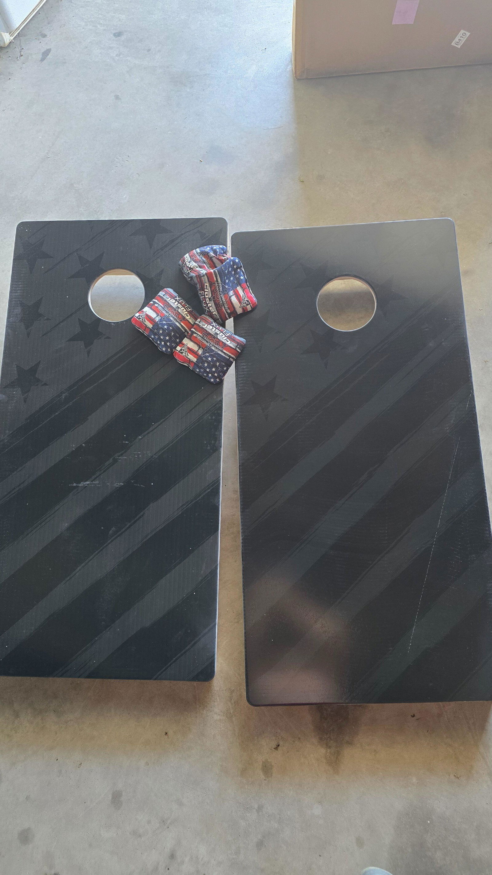 Black ACE Inverse Triangle Cornhole Board Set | Professional