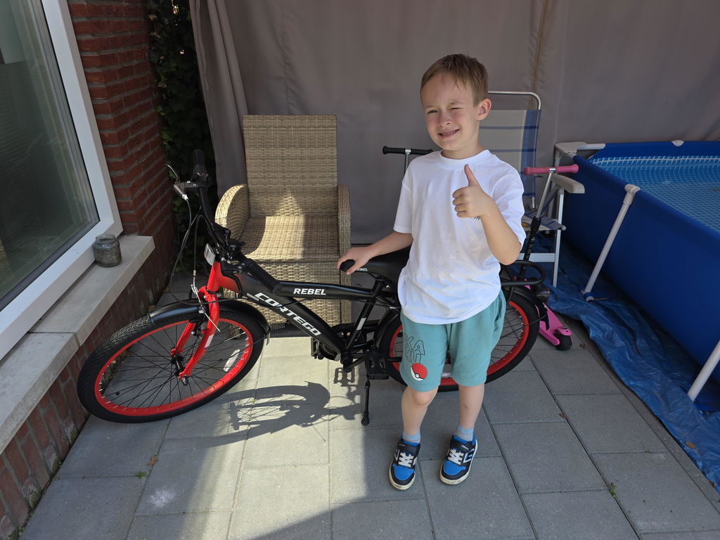 Rebel Jongensfiets 24 Inch Rood - 6 Versnellingen