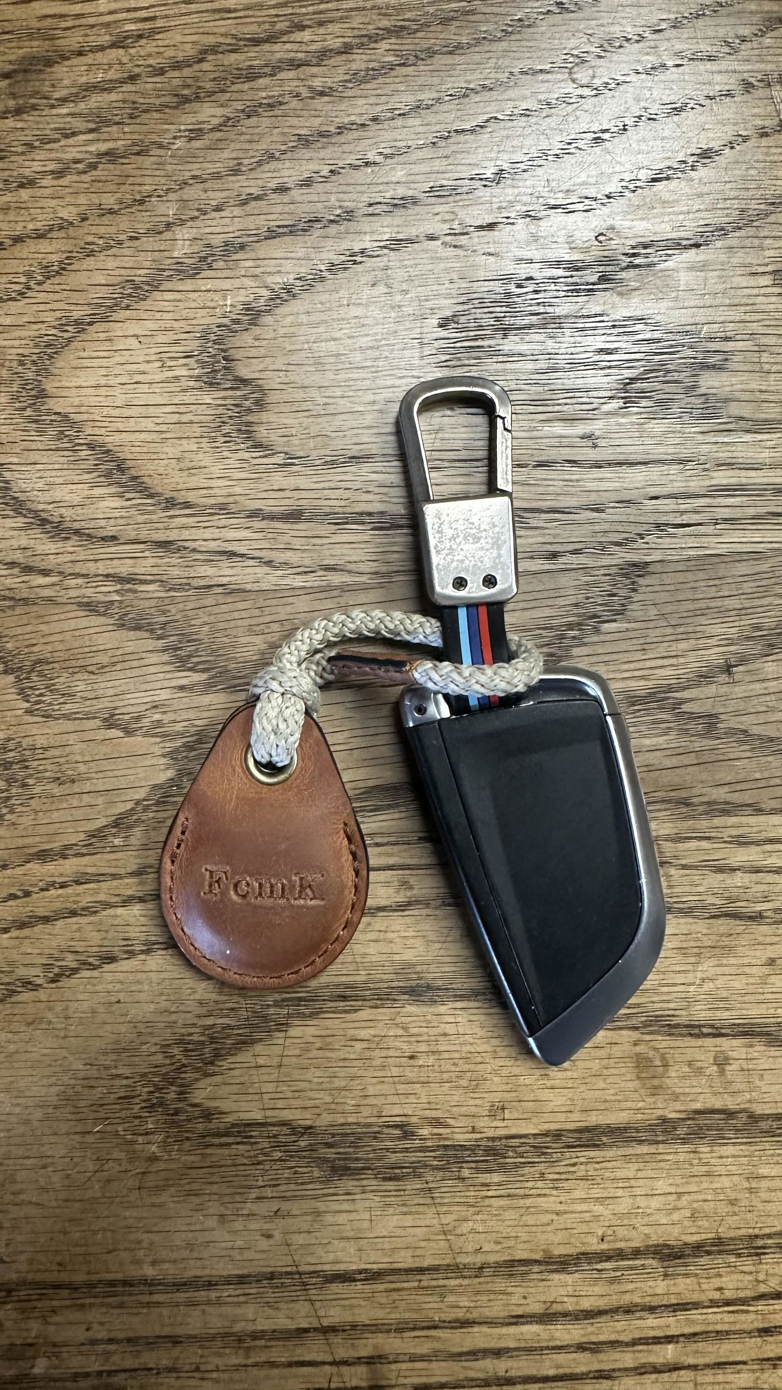 Veg-Tanned Leather AirTag Holder / Case / Key Tag | Classic Brown