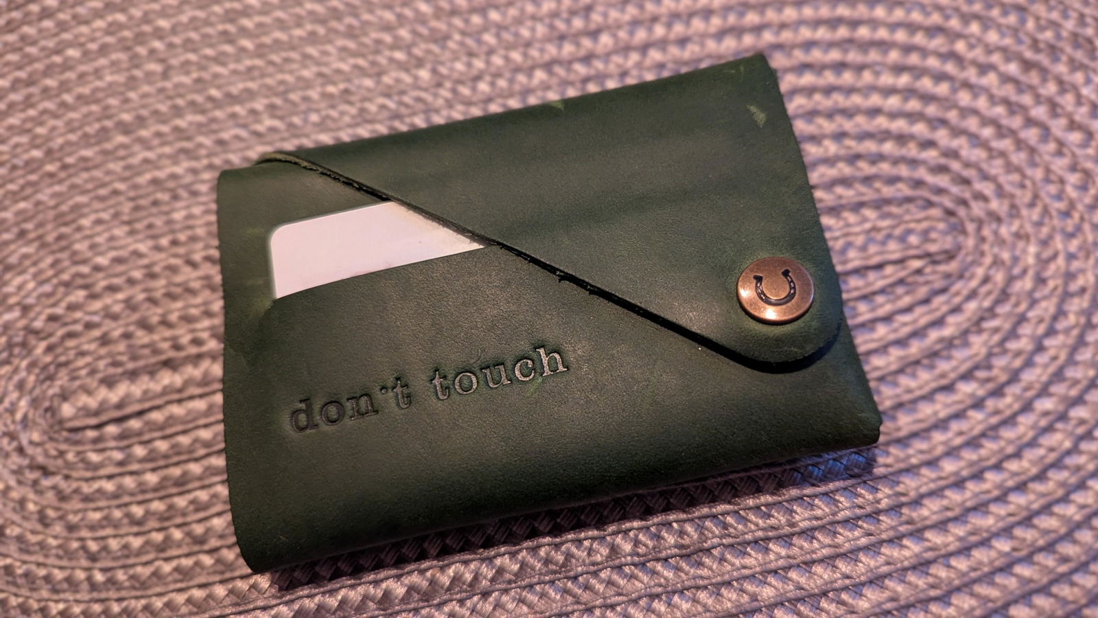 Minimalist leather wallet/card holder | Alpine Green