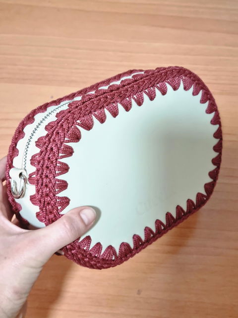 Bolso Ovalado Yulia Beige