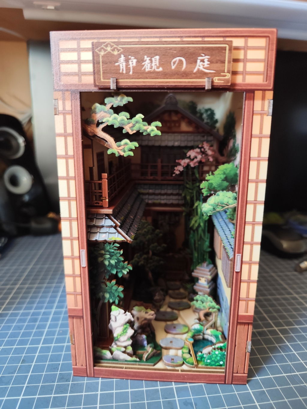 CUTEBEE DIY Book Nook Kit | Serene Courtyard