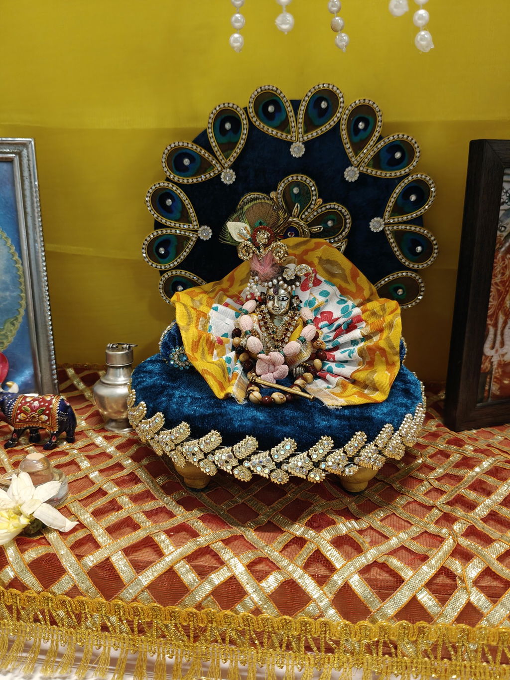 MayurLeela Singhasan
