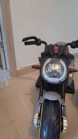 Motocicleta electrica copii 2MOTO 12V, 3 roti, control ghidon+acceleratie, BT si USB