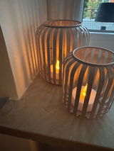 DecorbyMary